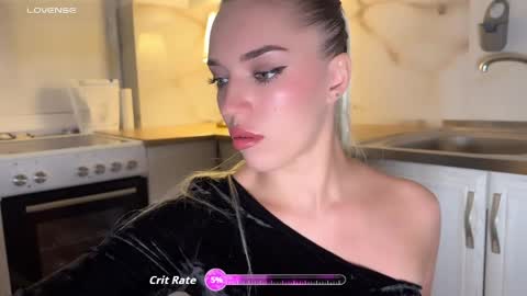 Alika online show from May 2026 09:43:01 PM