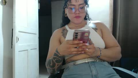 Snapshot of hotandpower10 chatting on December 2024 11:30:01 PM Hot and PowerHOPE U MISS ME online show from December 2024 11:30:01 PM