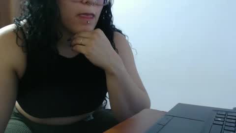 Snapshot of hotandpower10 chatting on January 2025 01:49:01 AM Hot and PowerHOPE U MISS ME online show from January 2025 01:49:01 AM