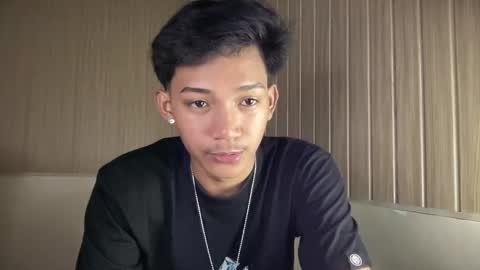 hotasian_jerome online show from May 2026 07:35:01 AM
