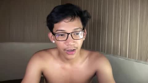 hotasian_jerome online show from May 2026 11:54:01 PM