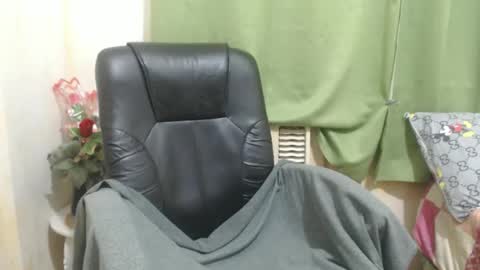 Snapshot of hotasianayra69 chatting on November 2025 04:22:02 PM hotasianayra69 online show from November 2025 04:22:02 PM