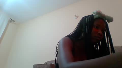 Snapshot of hotbabbee chatting on January 2025 08:43:02 AM love online show from January 2025 08:43:02 AM