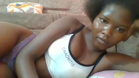 Snapshot of hotbabbee chatting on February 2025 01:16:02 PM love online show from February 2025 01:16:02 PM
