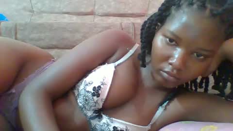 Snapshot of hotbabbee chatting on February 2025 11:01:02 AM love online show from February 2025 11:01:02 AM
