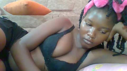 Snapshot of hotbabbee chatting on March 2025 09:25:02 AM love online show from March 2025 09:25:02 AM