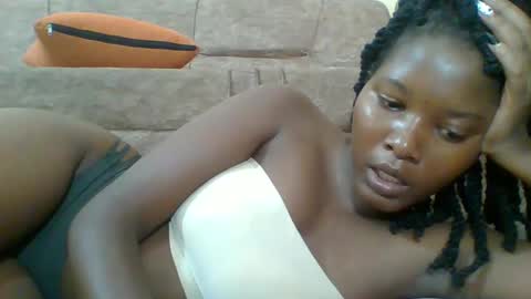 Snapshot of hotbabbee chatting on March 2025 04:38:02 PM love online show from March 2025 04:38:02 PM
