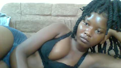 Snapshot of hotbabbee chatting on March 2025 03:49:01 PM love online show from March 2025 03:49:01 PM