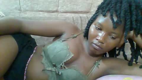 Snapshot of hotbabbee chatting on March 2025 10:24:02 PM love online show from March 2025 10:24:02 PM