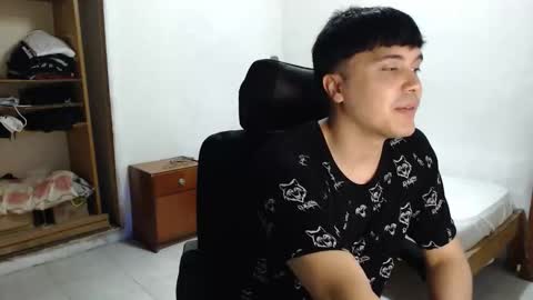 hotbaby6900 online show from December 2025 04:01:02 PM