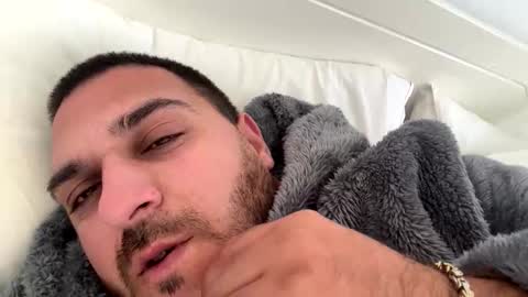 Hotbearhorny online show from January 2026 08:52:01 AM