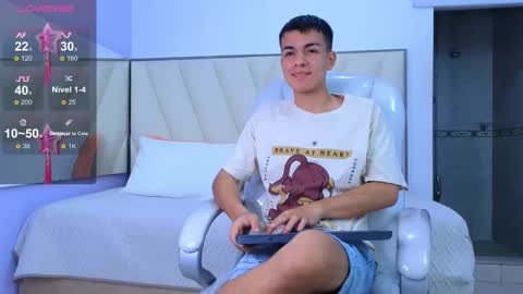 Snapshot of hotboy21_ chatting on September 2025 03:31:01 AM hotboy21_ online show from September 2025 03:31:01 AM