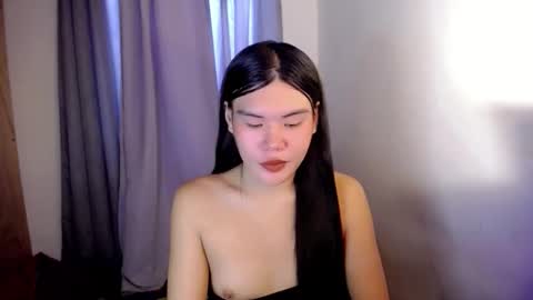 Snapshot of hotbunnyrainx chatting on October 2025 02:36:02 AM rain online show from October 2025 02:36:02 AM