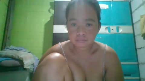 Snapshot of hotchicks4uxx chatting on January 2025 10:15:02 PM hotchicks4uxx online show from January 2025 10:15:02 PM