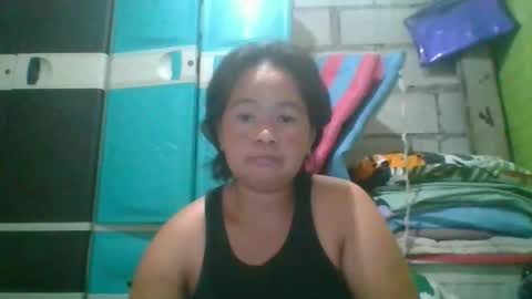 Snapshot of hotchicks4uxx chatting on March 2026 02:04:02 AM hotchicks4uxx online show from March 2026 02:04:02 AM