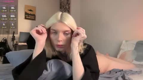 hotchubently online show from September 2025 09:44:01 AM