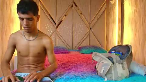 Snapshot of hotcouple_222 chatting on December 2025 07:17:01 AM hotcouple_222 online show from December 2025 07:17:01 AM