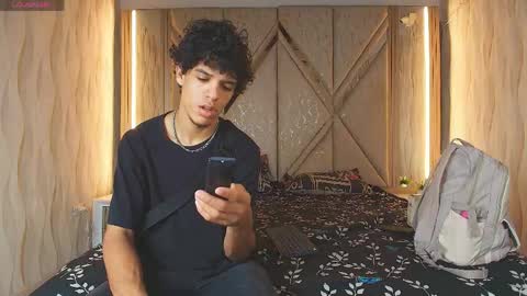 hotcouple_222 online show from June 2026 01:22:01 PM
