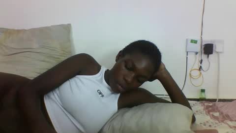 VICTORIA online show from September 2025 07:39:01 PM