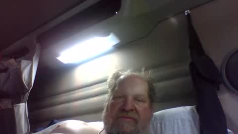 hotdad10 online show from April 2026 04:33:02 PM