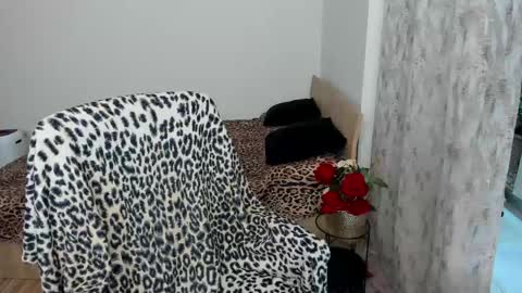 KRISS LUNA online show from May 2026 08:06:02 PM