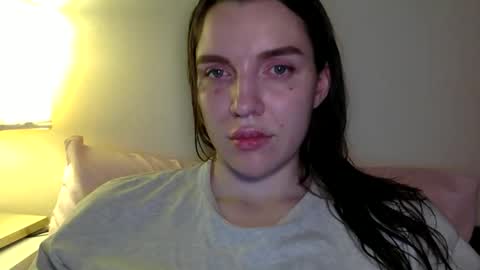 Snapshot of hoteffy chatting on May 2026 09:42:01 PM effy online show from May 2026 09:42:01 PM