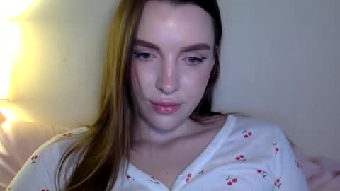 Snapshot of hoteffy chatting on May 2026 01:38:01 PM effy online show from May 2026 01:38:01 PM