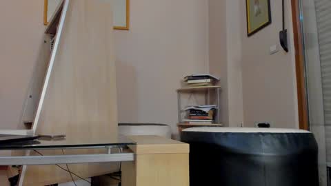 Erika  online show from September 2025 08:54:01 PM