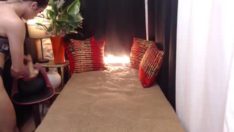 EVA online show from December 2024 11:45:01 AM