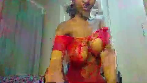 Snapshot of hotfalling706077 chatting on December 2024 07:00:02 PM hotfalling706077 online show from December 2024 07:00:02 PM
