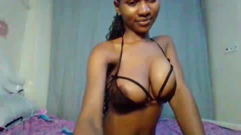Snapshot of hotfalling706077 chatting on December 2024 10:59:02 PM hotfalling706077 online show from December 2024 10:59:02 PM