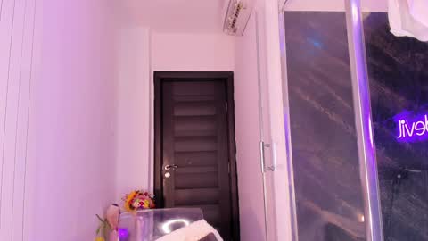 Snapshot of hotfallingdevil chatting on March 2026 07:23:02 AM hotfallingdevil online show from March 2026 07:23:02 AM