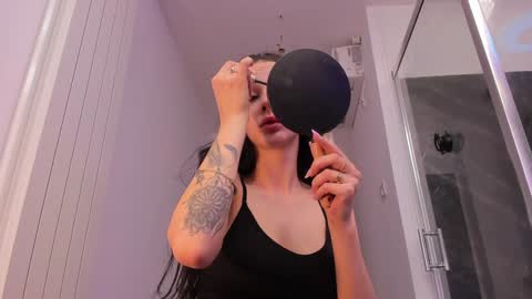 Snapshot of hotfallingdevil chatting on March 2026 05:54:02 AM hotfallingdevil online show from March 2026 05:54:02 AM