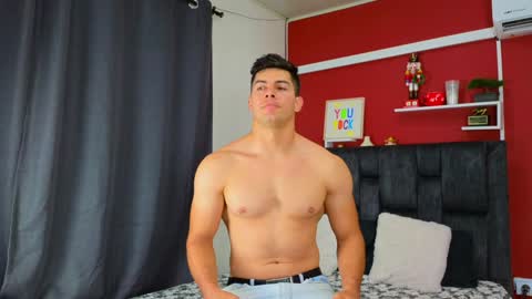 Snapshot of hotfuckers4uu chatting on December 2024 07:38:02 PM felipe marcello online show from December 2024 07:38:02 PM
