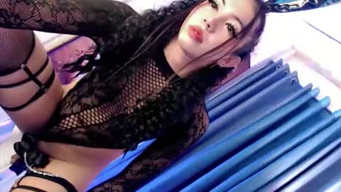 Snapshot of hotfucking_queen1111 chatting on November 2025 09:52:02 AM hotfucking_queen1111 online show from November 2025 09:52:02 AM