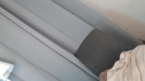 Yumi online show from February 2026 06:06:02 PM