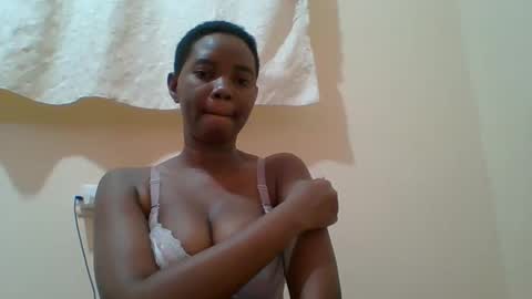 Queen online show from February 2025 12:47:01 PM