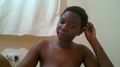 Queen online show from February 2025 10:50:02 AM