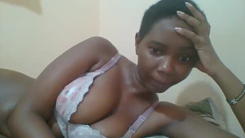 Queen online show from February 2025 01:44:01 PM