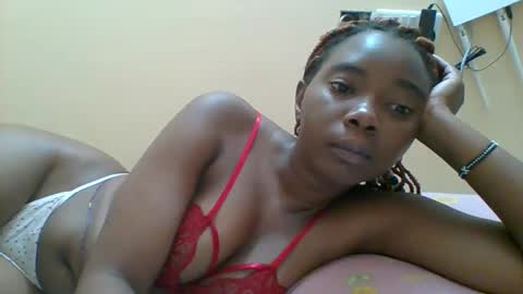 Queen online show from October 2025 05:30:01 AM