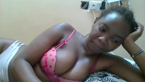 Queen online show from December 2025 12:29:01 AM