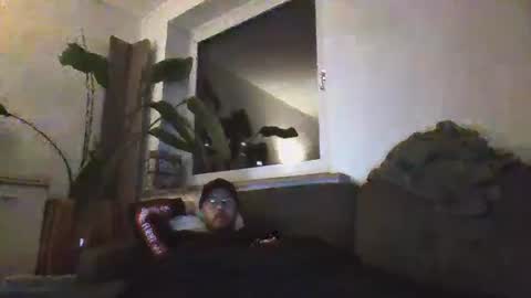 Snapshot of hotguitarplayernaked chatting on December 2024 08:28:02 PM hotguitarplayernaked online show from December 2024 08:28:02 PM