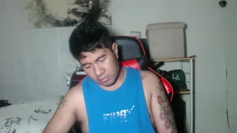 Snapshot of hothunkybear23 chatting on October 2025 04:13:01 AM Khel online show from October 2025 04:13:01 AM