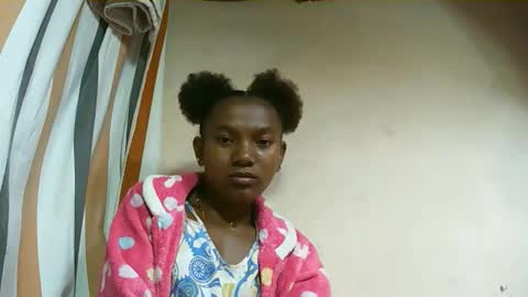 veronique online show from October 2025 02:29:01 AM