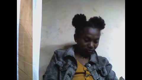 veronique online show from October 2025 07:11:01 PM