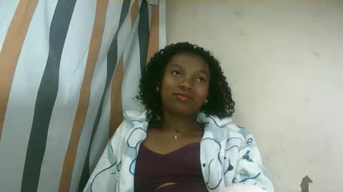 veronique online show from October 2025 06:51:02 PM