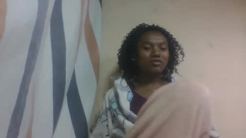 veronique online show from October 2025 07:08:01 AM