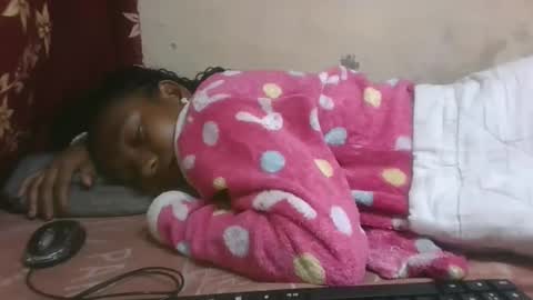 veronique online show from October 2025 08:27:02 PM