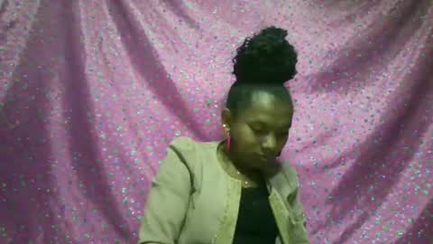 veronique online show from November 2025 05:04:01 PM