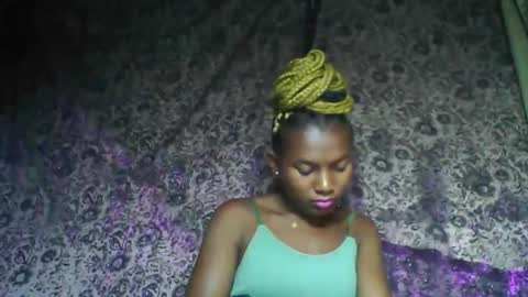 Snapshot of hotiesveronique chatting on February 2026 07:56:02 AM veronique online show from February 2026 07:56:02 AM